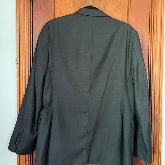 Classic Dark Grey Men's Suit Jacket - Picture 4 of 4